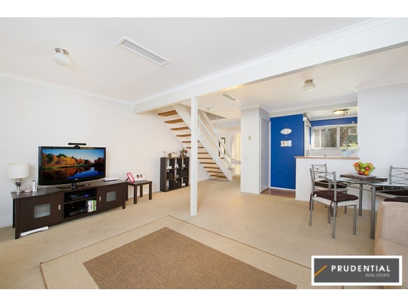 9/15 Stringybark Place, Bradbury NSW 2560