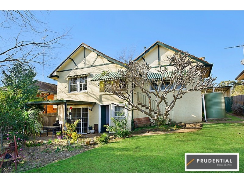 18 Lillian Street, Campbelltown NSW 2560