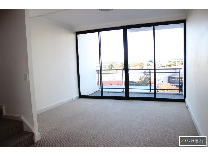36F/541 Pembroke Road, Leumeah NSW 2560