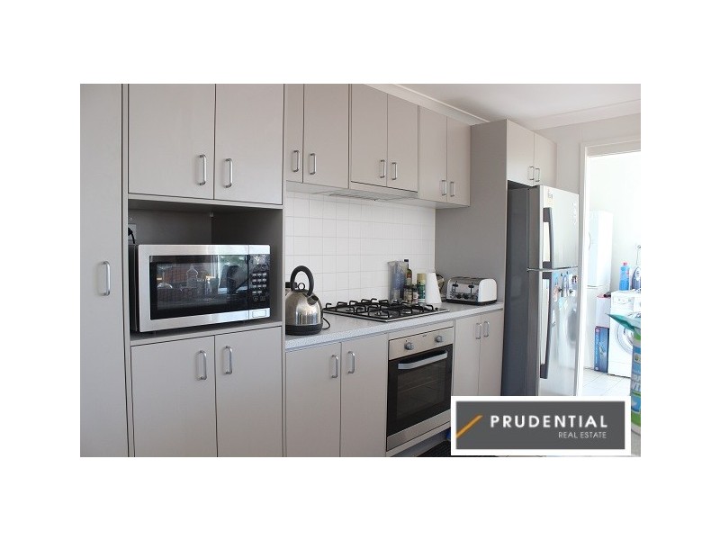 4 Longley Avenue, Elderslie NSW 2570