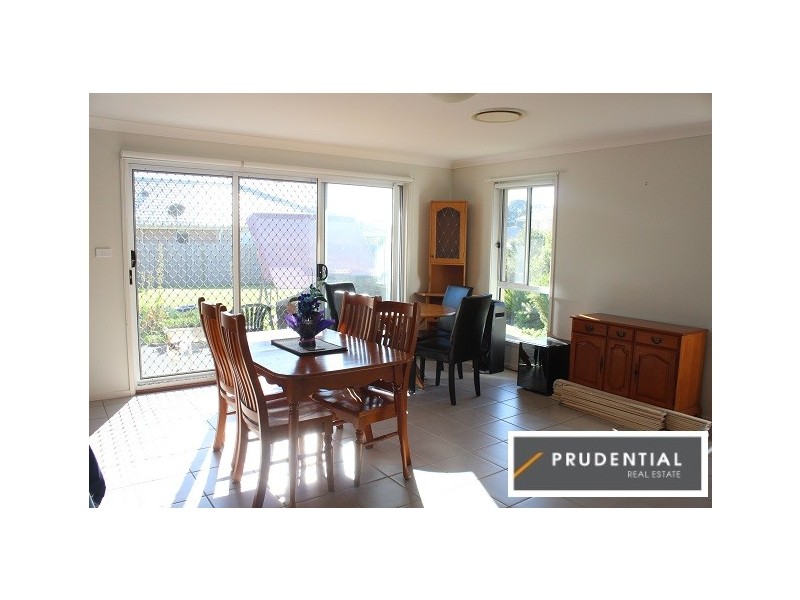 4 Longley Avenue, Elderslie NSW 2570