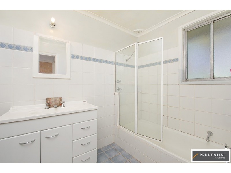14 Emex Place, Macquarie Fields NSW 2564