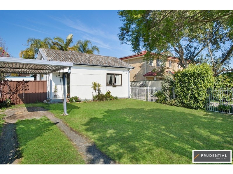 7 Pritchard Road, Macquarie Fields NSW 2564