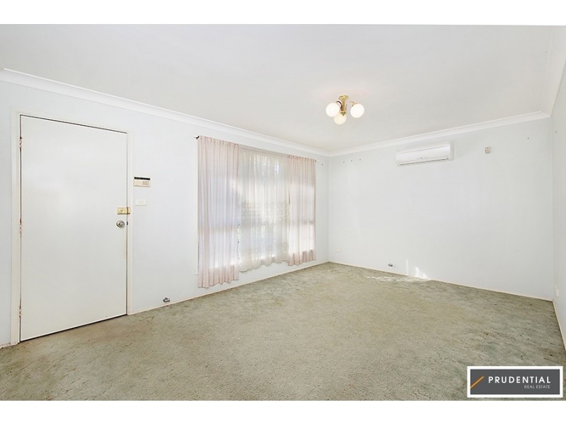 43 Mary Street, Macquarie Fields NSW 2564