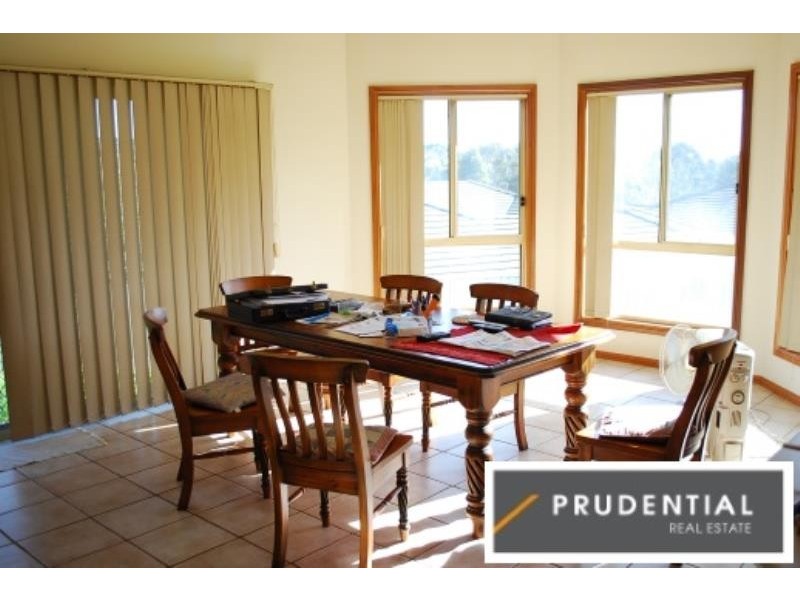 72 Kurrajong Curcuit, Mount Annan NSW 2567