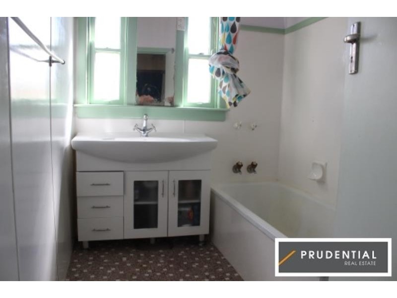 15 Condamine Street, Campbelltown NSW 2560