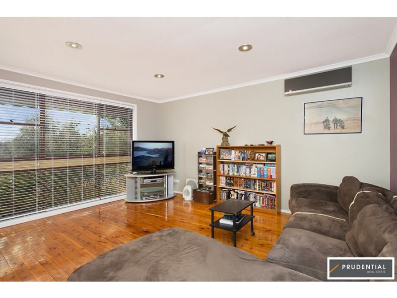 15 Fairlight Place, Woodbine NSW 2560