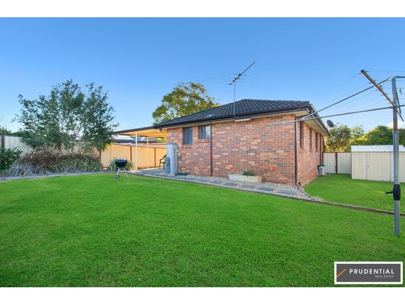 15 Fairlight Place, Woodbine NSW 2560