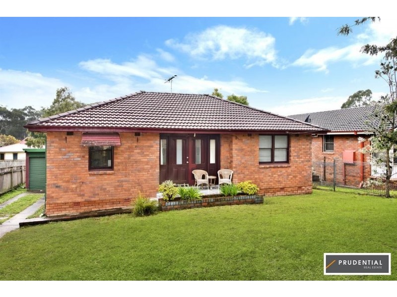 34 Carrington Circuit, Leumeah NSW 2560
