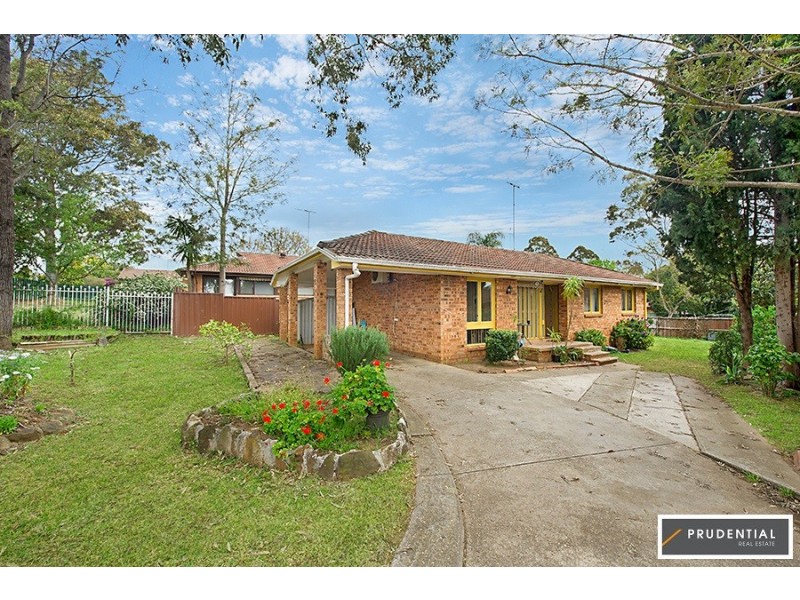 3 Dickens Road, Ambarvale NSW 2560