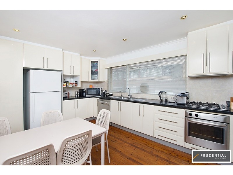 3 Dickens Road, Ambarvale NSW 2560