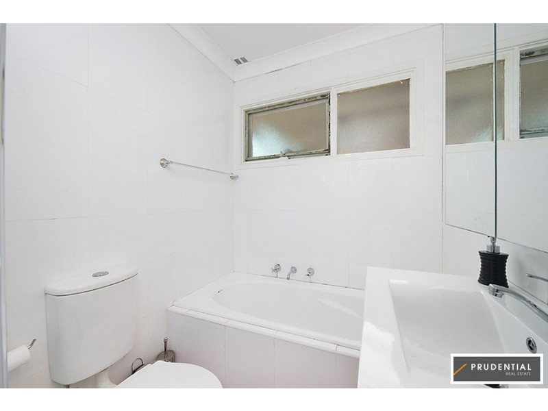 3 Dickens Road, Ambarvale NSW 2560