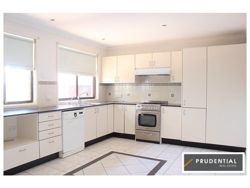 25 Lillas Place, Minto NSW 2566