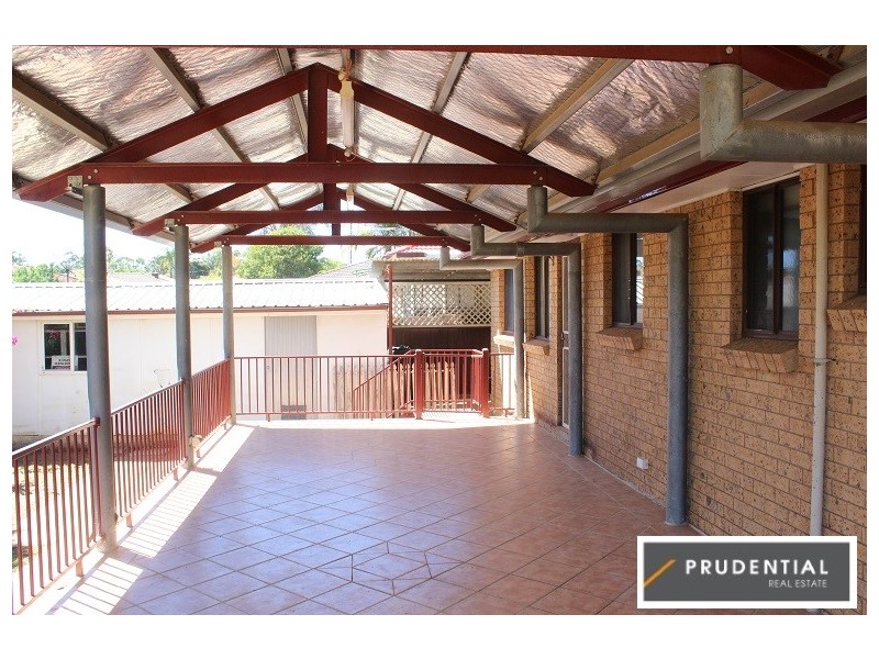 25 Lillas Place, Minto NSW 2566