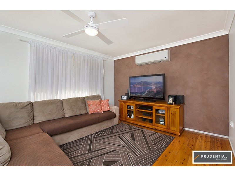 11 Tipping Place, Ambarvale NSW 2560