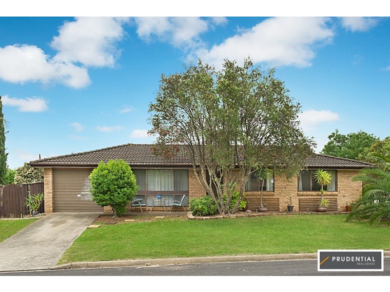 14 Monckton Place, Glenfield NSW 2167