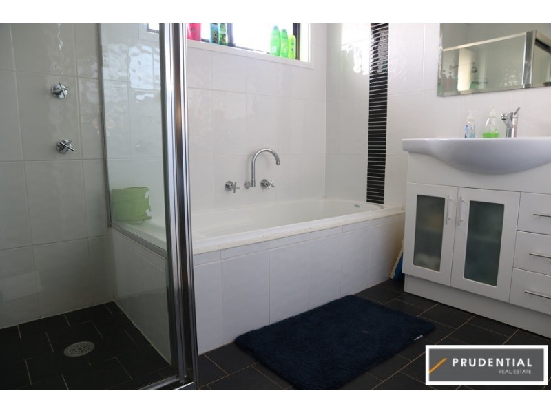 16 Cudgegong Road, Ruse NSW 2560