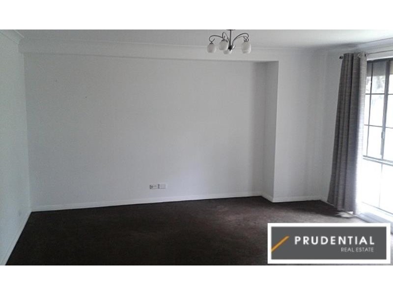 70 Amundsen Street, Leumeah NSW 2560