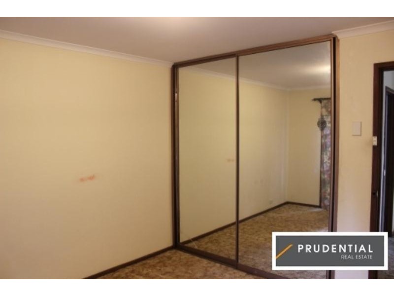 6 Moselle Place, Eschol Park NSW 2558
