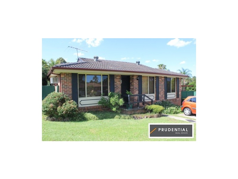 11 Chardonnay Avenue, Eschol Park NSW 2558