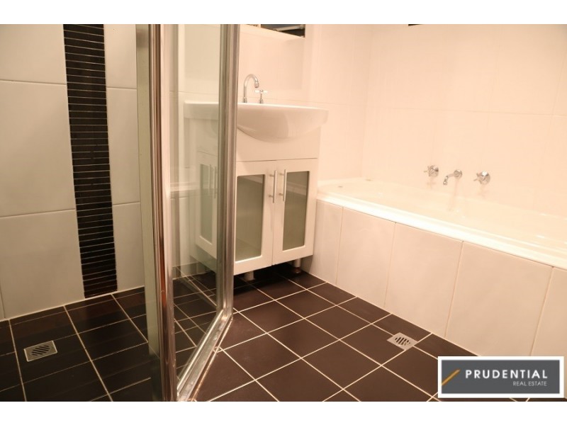 11 Chardonnay Avenue, Eschol Park NSW 2558