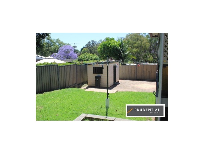 8 Kippara Place, Bradbury NSW 2560
