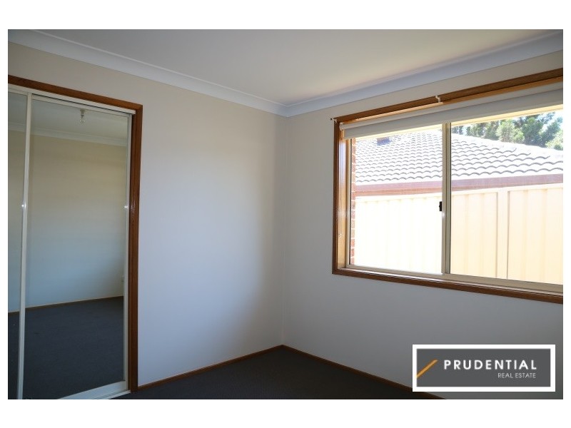 16B Ironside Drive, St Helens Park NSW 2560