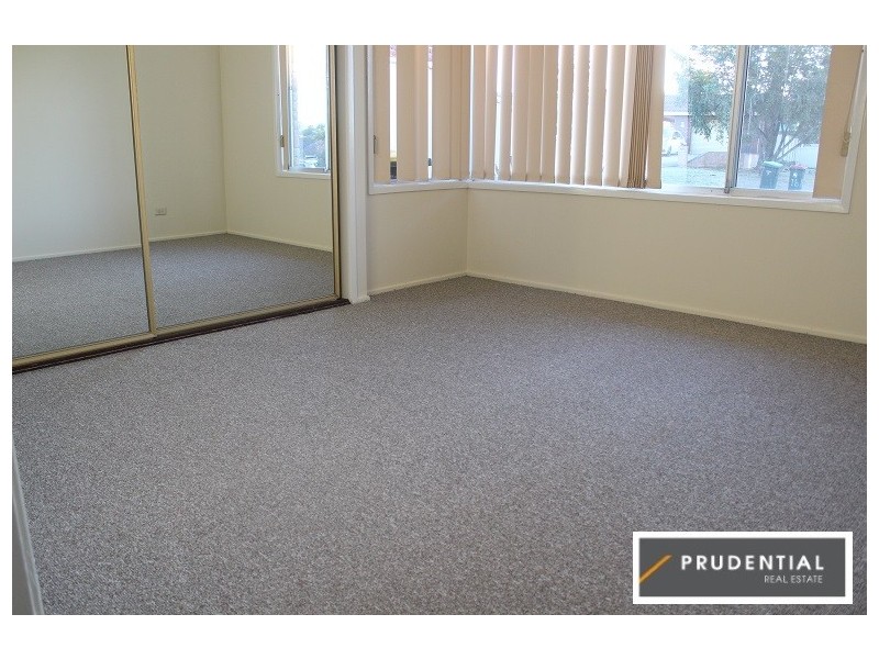 13 Curl Curl Place, Woodbine NSW 2560
