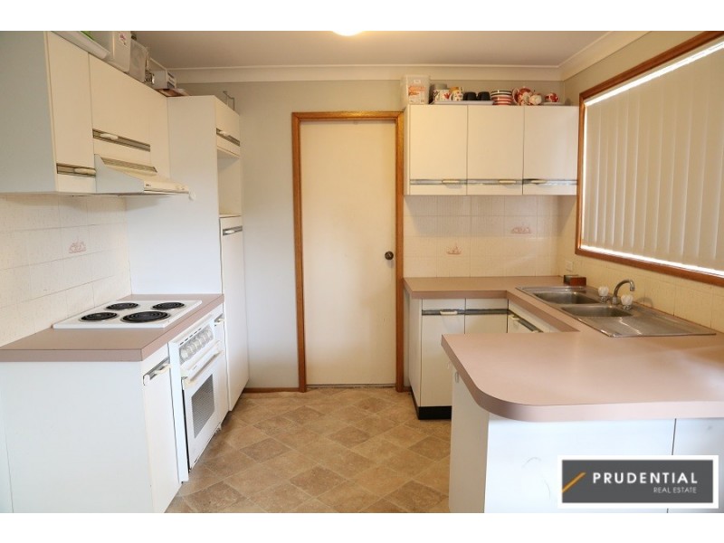 16/101 Hurricane Drive, Raby NSW 2566