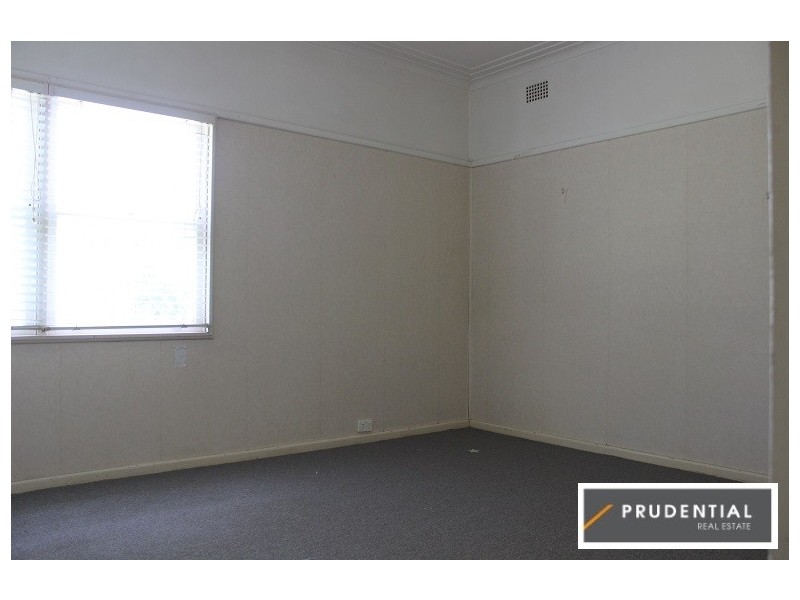 1 Bocking Avenue, Bradbury NSW 2560