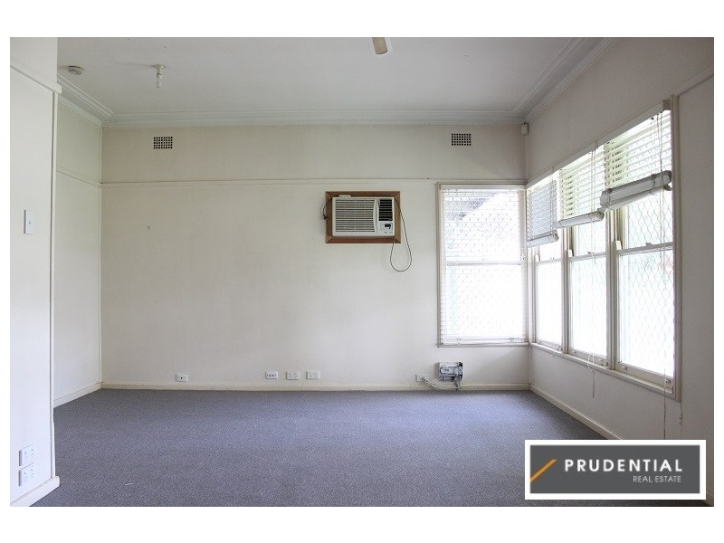 1 Bocking Avenue, Bradbury NSW 2560