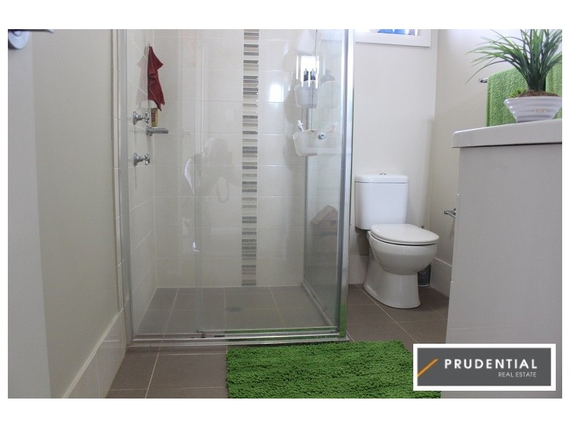 19a Ophelia Street, Rosemeadow NSW 2560