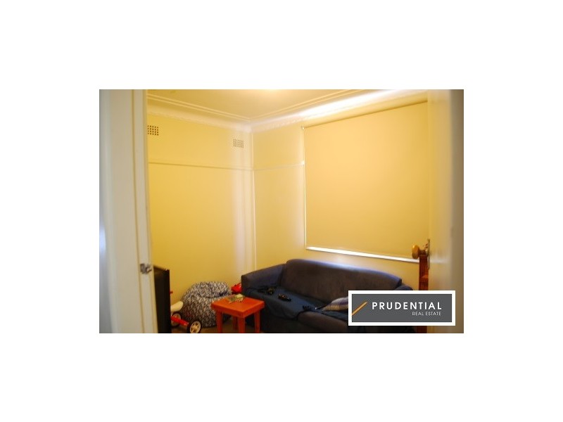 69 Chamberlain Street, Campbelltown NSW 2560