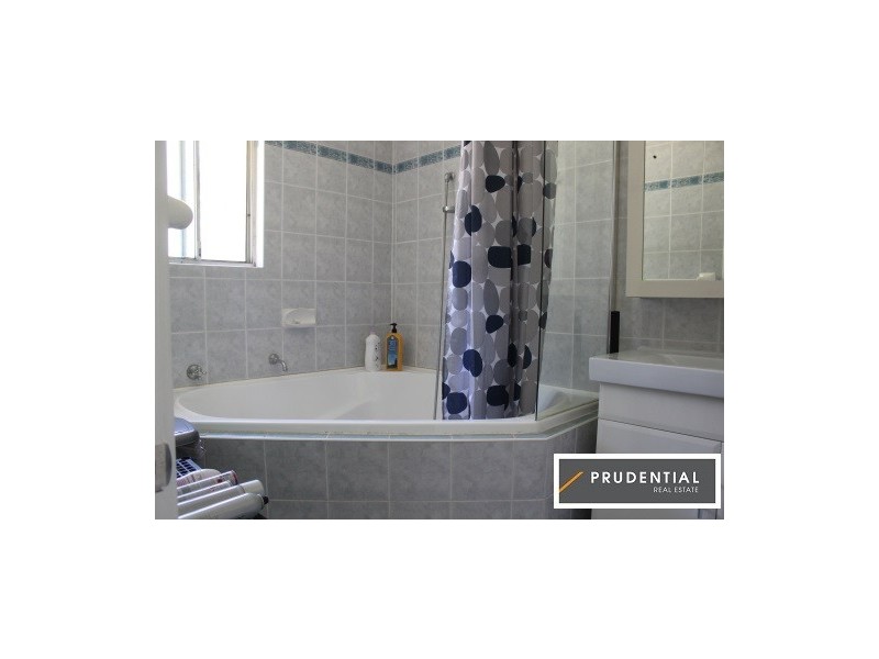 13 Albillo Place, Eschol Park NSW 2558