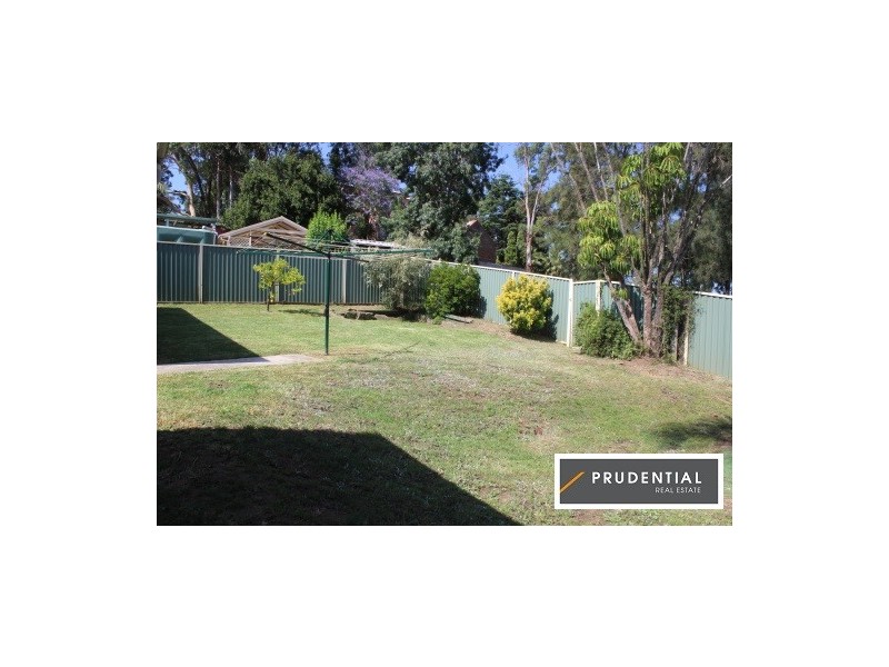 13 Albillo Place, Eschol Park NSW 2558