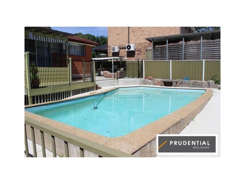 4 Dandar Place, Bradbury NSW 2560