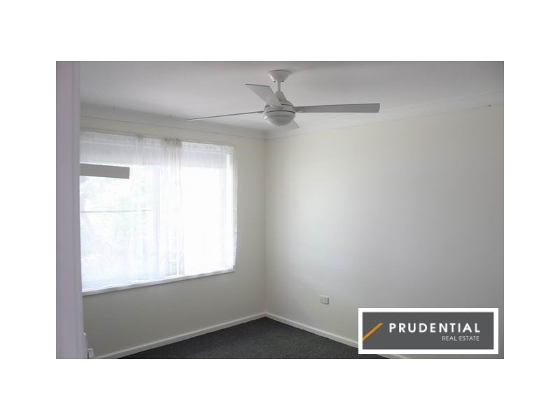 4 Dandar Place, Bradbury NSW 2560