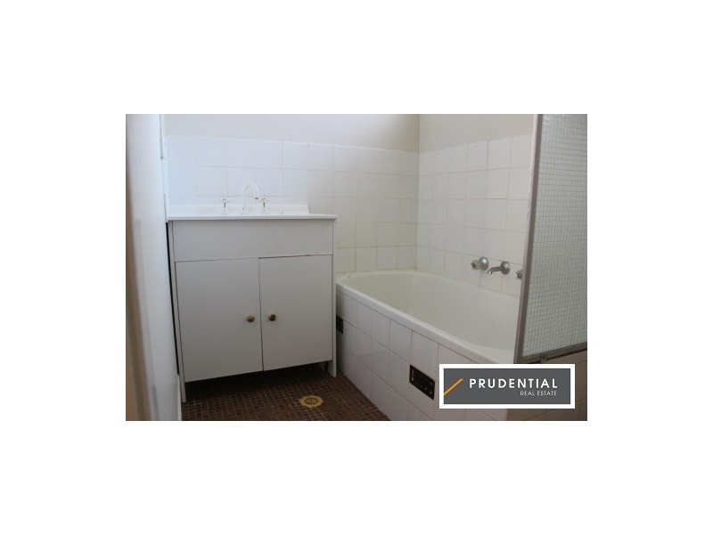 6/28 Innes Street, Campbelltown NSW 2560