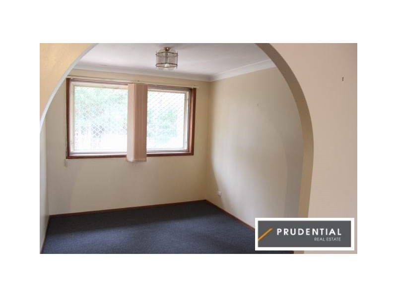 21 Boythorn Avenue, Ambarvale NSW 2560