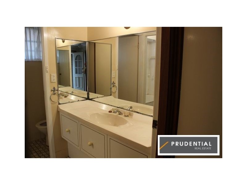 21 Boythorn Avenue, Ambarvale NSW 2560