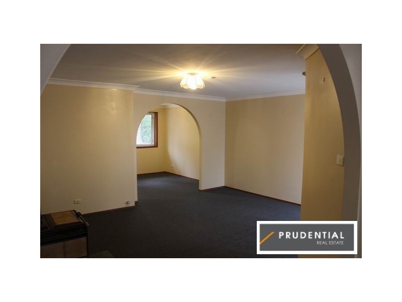 21 Boythorn Avenue, Ambarvale NSW 2560