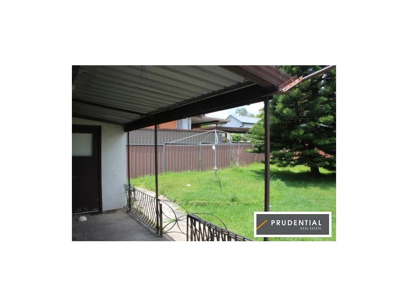 10 Woronora Avenue, Leumeah NSW 2560