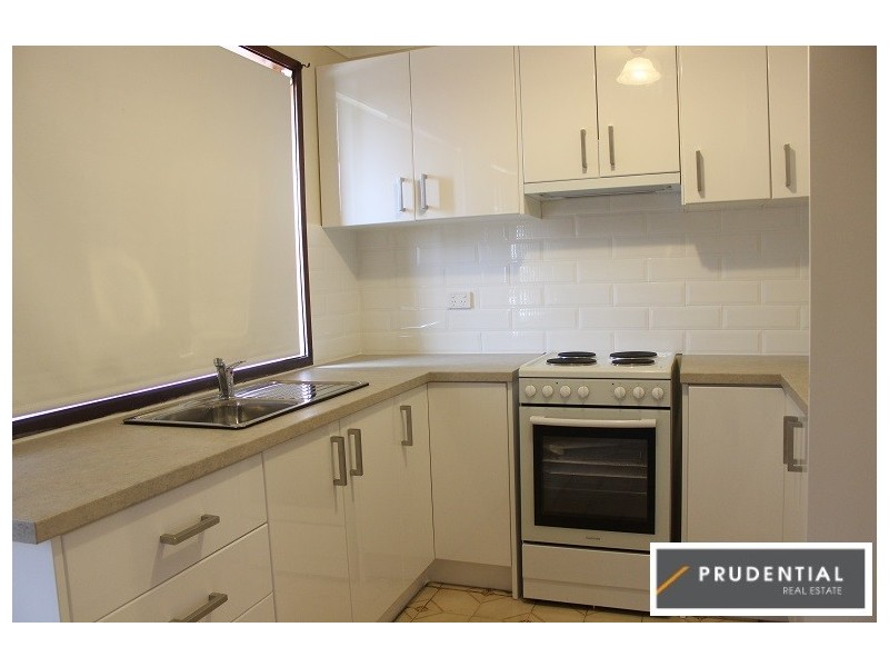 6 Dawkins Place, Ambarvale NSW 2560