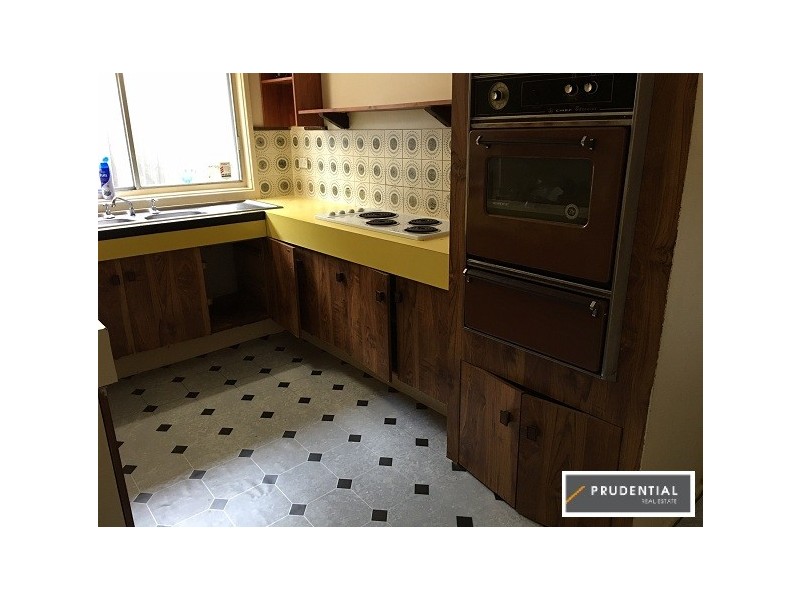 17 Albillo Place, Eschol Park NSW 2558