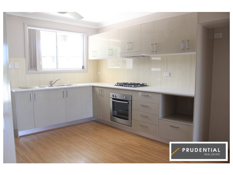 7a Desdemona Street, Rosemeadow NSW 2560