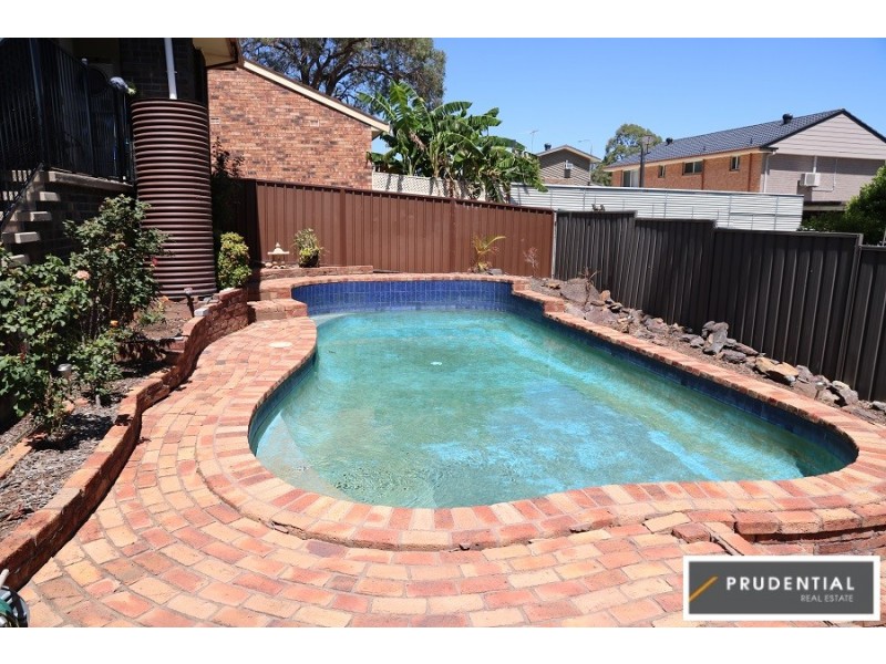 10 Spitfire Drive, Raby NSW 2566