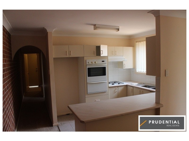55b Larapinta Crescent, St Helens Park NSW 2560