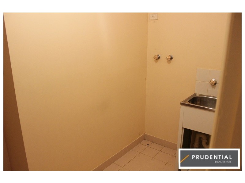 55b Larapinta Crescent, St Helens Park NSW 2560