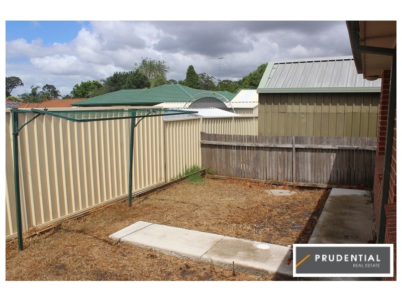 55b Larapinta Crescent, St Helens Park NSW 2560