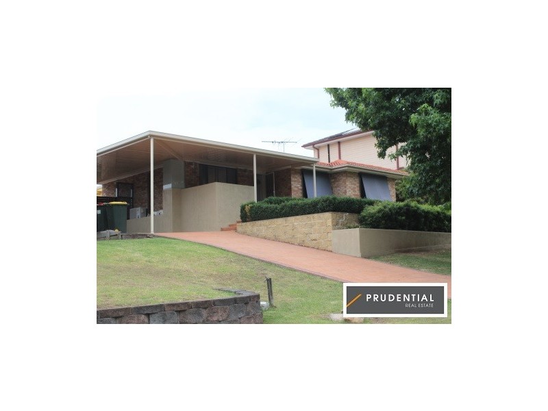 42 Amundsen Street, Leumeah NSW 2560